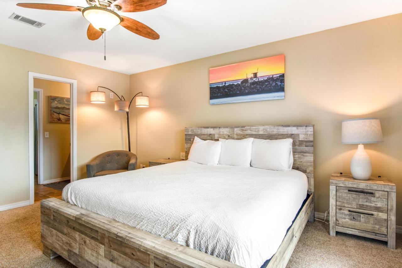 Sun And Sand Retreat Pensacola Beach Bagian luar foto